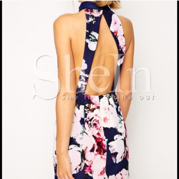 SHEIN Dresses & Skirts - 💕 Backless Halter Dress 💕